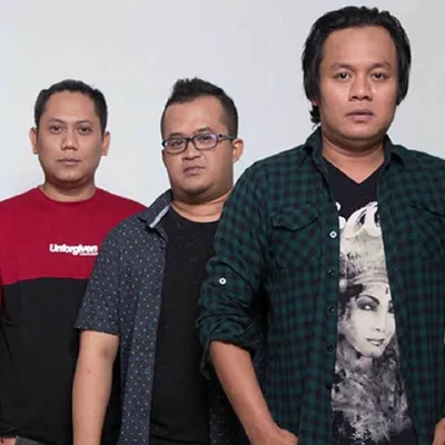 Foto Artist Angkasa