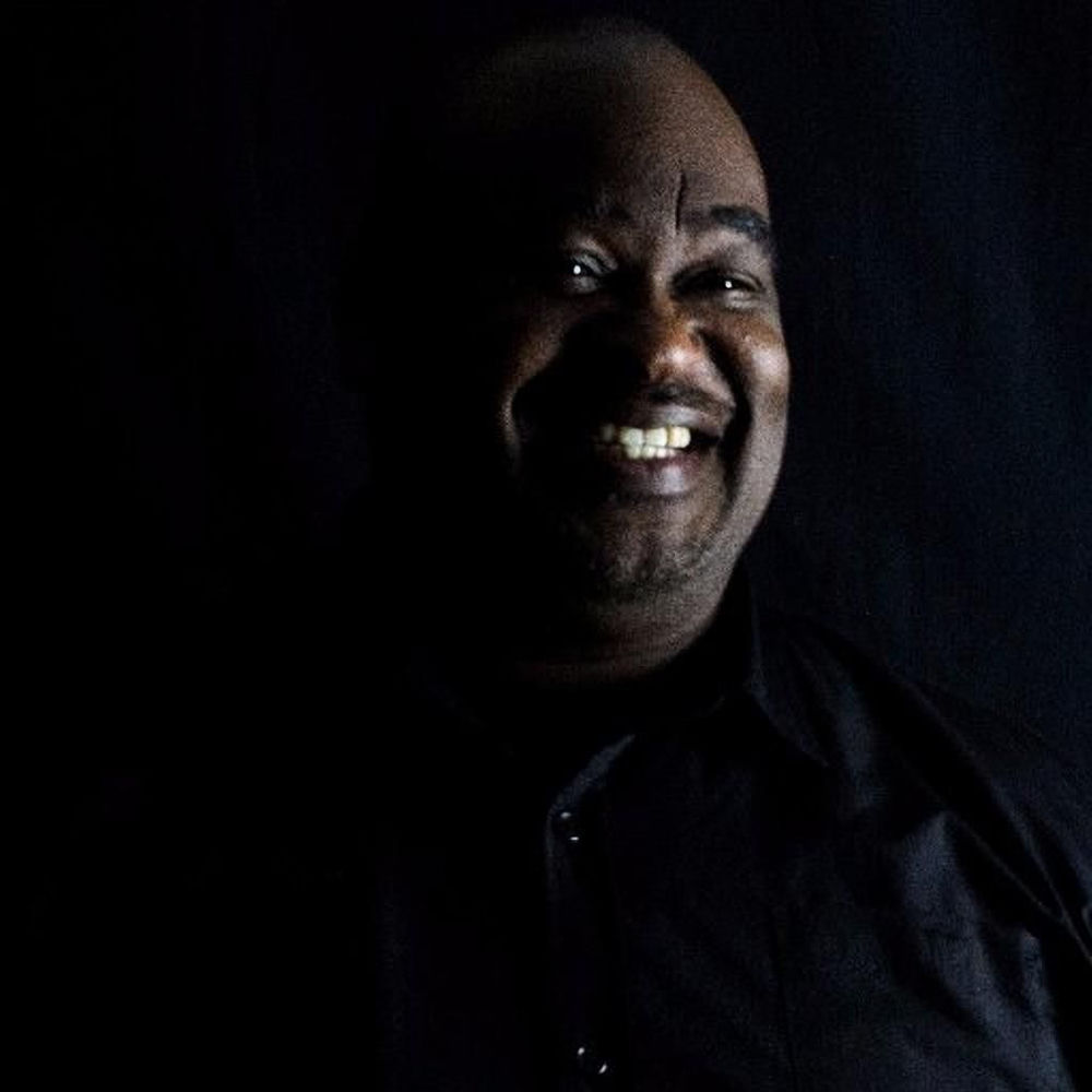 Eddie James