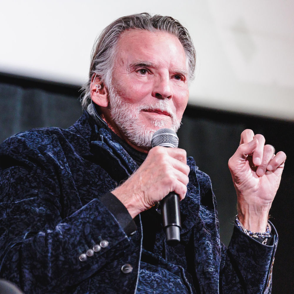 Kenny Loggins