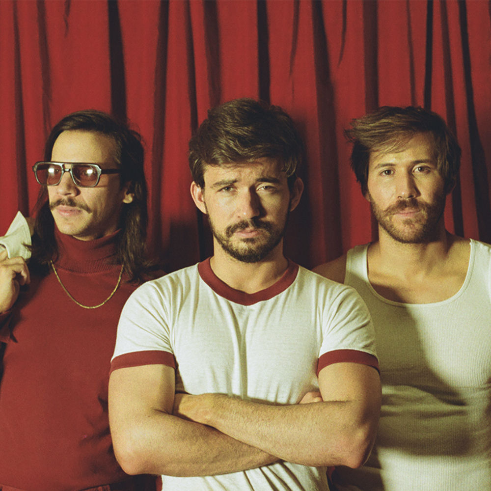 Los Mesoneros