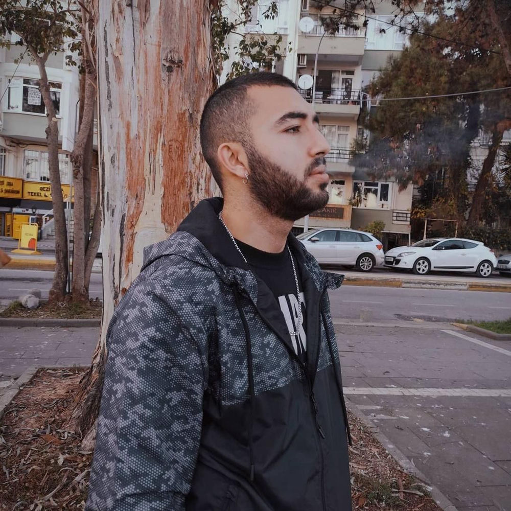 Man Gelek