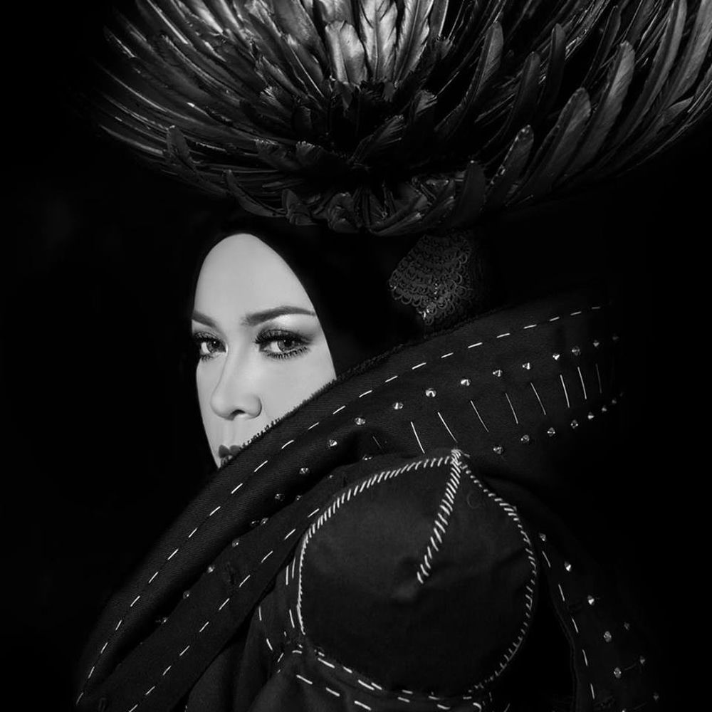 Melly Goeslaw