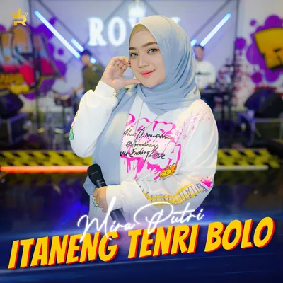 Foto Artist Mira Putri