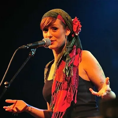 Foto Artist Qeaux Qeaux Joans