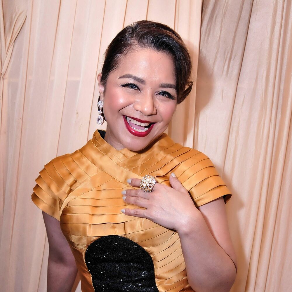 Ruth Sahanaya