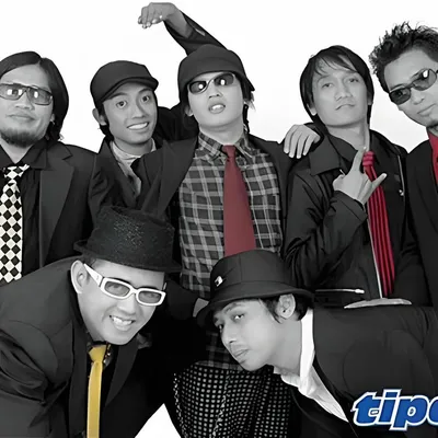 Foto Artist Tipe-X